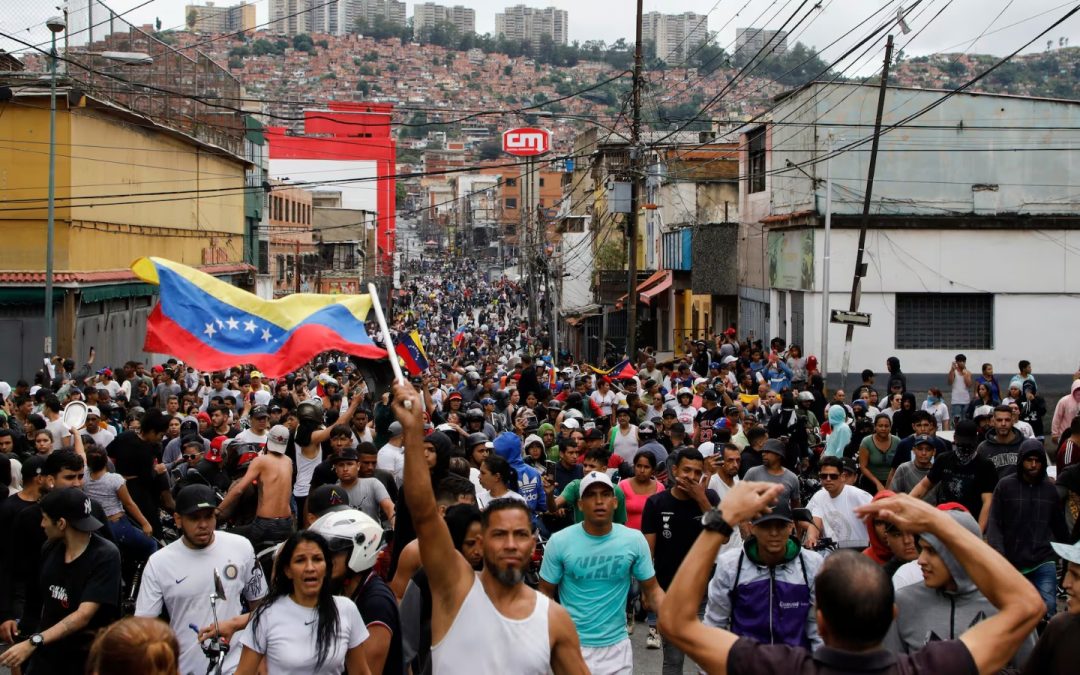 Protestas en Venezuela por reelección de Maduro dejan al menos cuatro muertos