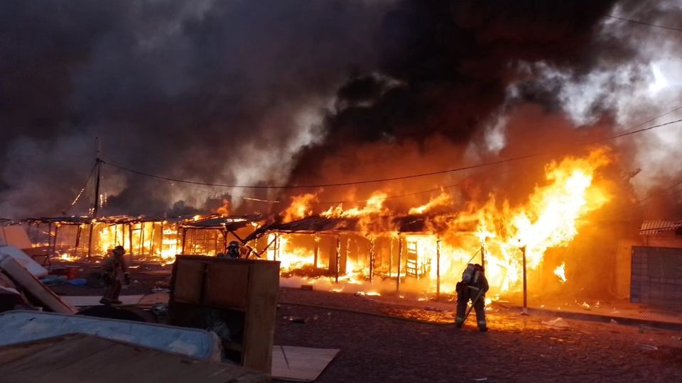 Costanera de Asunción: incendio en refugio deja unas 37 viviendas afectadas