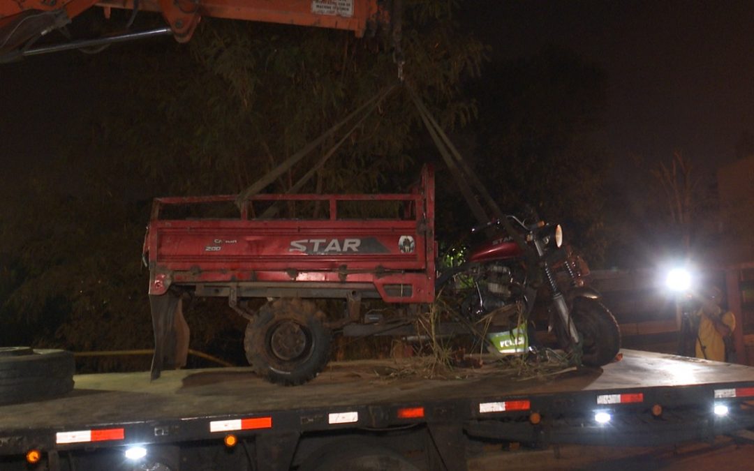 Motocarro cayó al cauce de un arroyo en Capiatá: niño de 11 años falleció