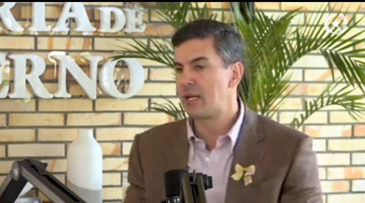 Santiago Peña cumple un año al frente de la administración del país