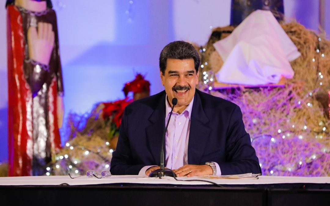 Insólito anuncio: Maduro decreta el adelanto de la Navidad para el 1 de octubre