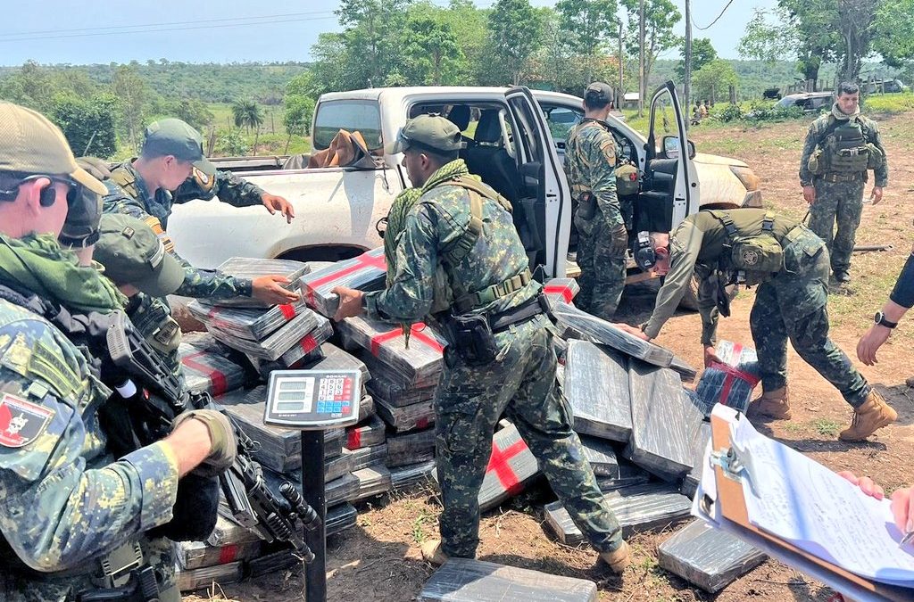 Canindeyú: incautan casi 4 toneladas de marihuana en bases narcos de “Macho”