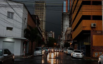 Viernes con lluvias y tormentas en todo el país