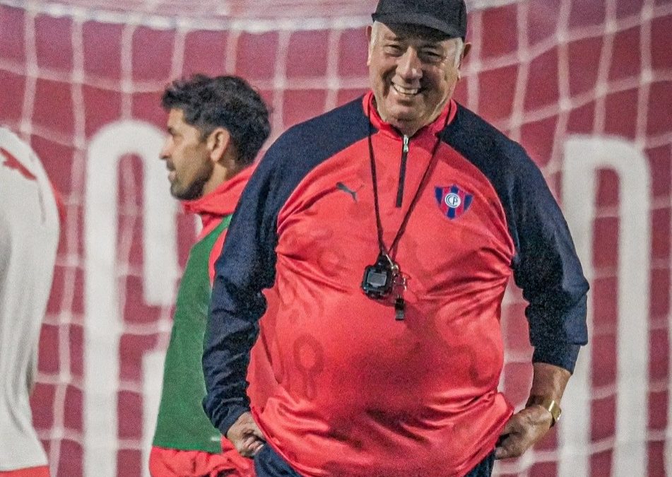 Carlos Jara Saguier: «Juegue quien juegue, el equipo debe jugar bien»