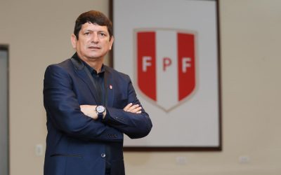 Detienen al presidente de la Federación Peruana de Fútbol