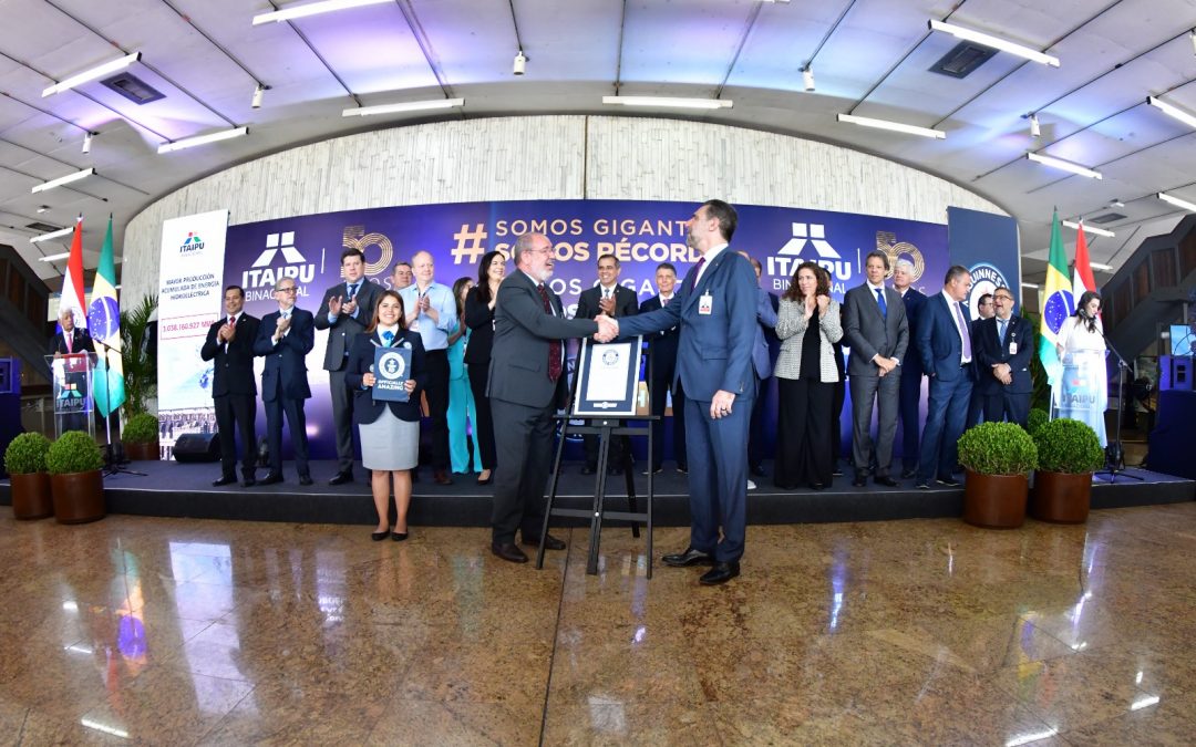 Récord Guinness otorga premio a la Central Hidroeléctrica de Itaipú