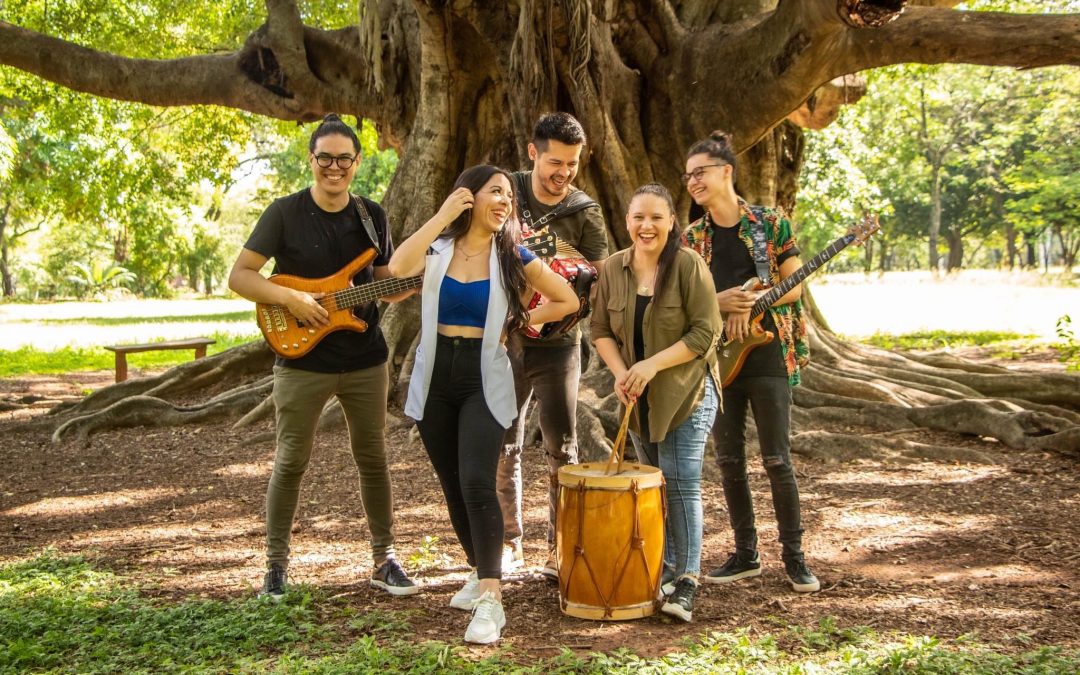 Tania Duarte se presenta hoy en el Festival Internacional del Ñandutí en Buenos Aires