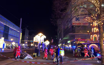 Alemania: reportan decenas de heridos tras un atropello en mercado navideño