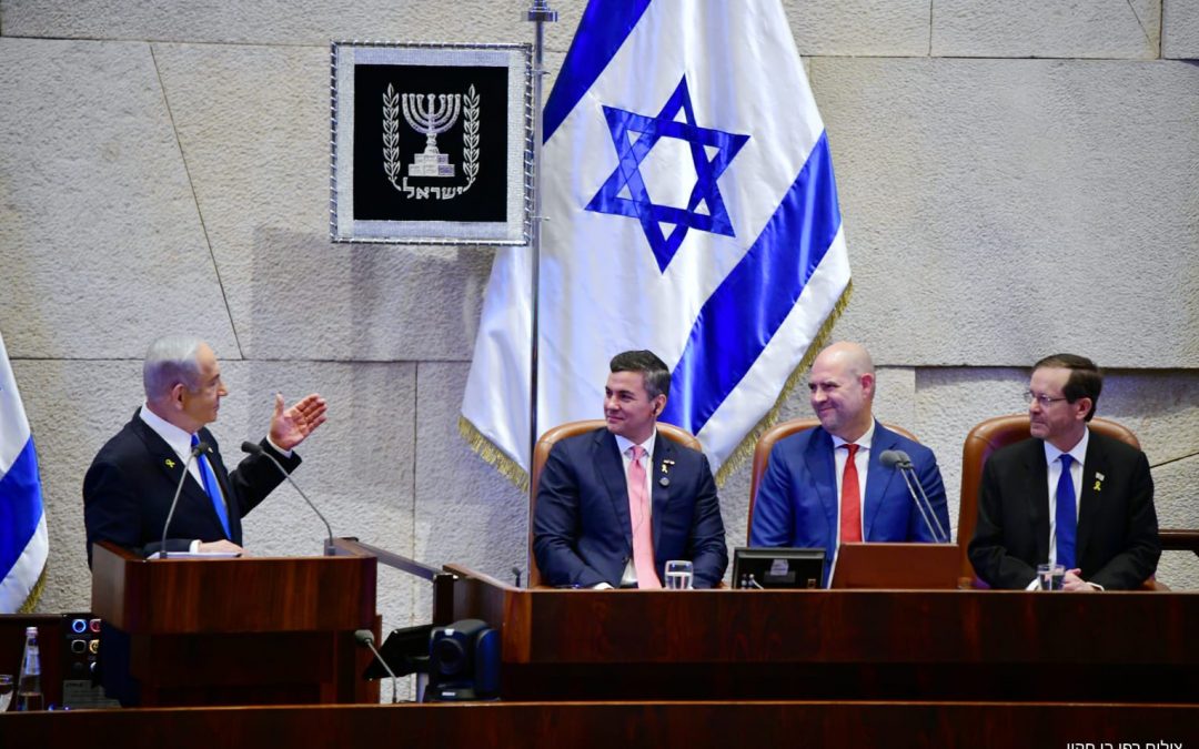 Benjamín Netanyahu homenajea a Santiago Peña ante el Parlamento de Israel