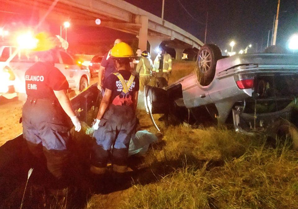 Joven nativa muere en vuelco de vehículo: conductor dio positivo al alcotest