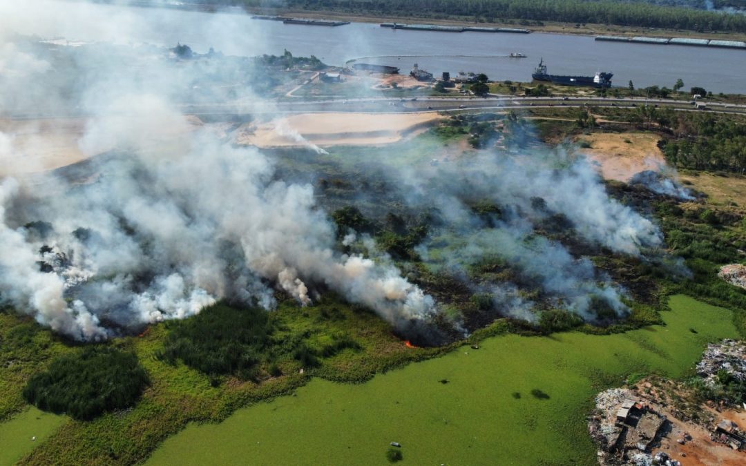 El Cuerpo de Bomberos reporta una situación crítica a causa de los incendios forestales