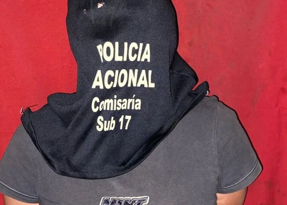 Detienen a mujer que supuestamente prendió fuego a su hijo