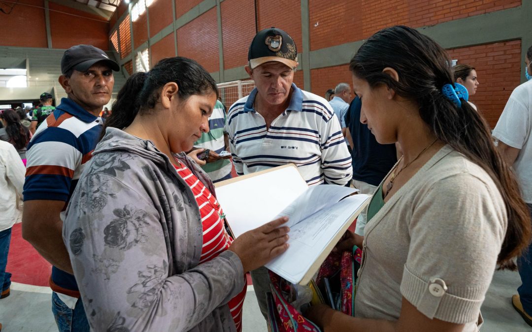 Con la reforma agraria benefician con títulos de propiedad al campesinado, afirma titular del Indert