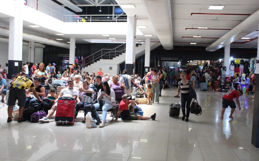 Masivo movimiento en la Estación de Buses de Asunción por Semana Santa