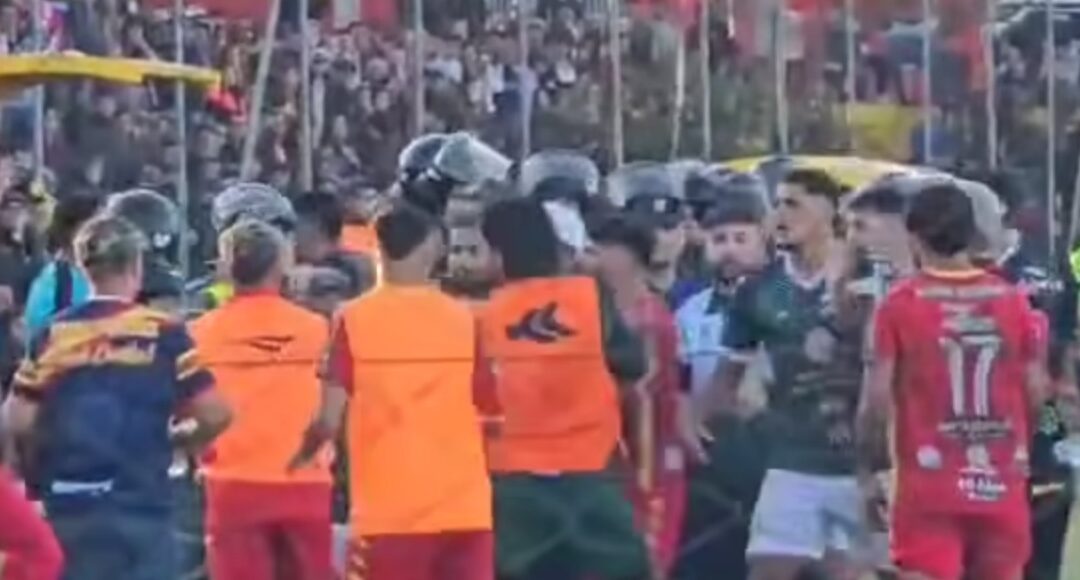 Final Liga de Choré: suspensión, multas y devolución de trofeos tras pelea entre futbolistas