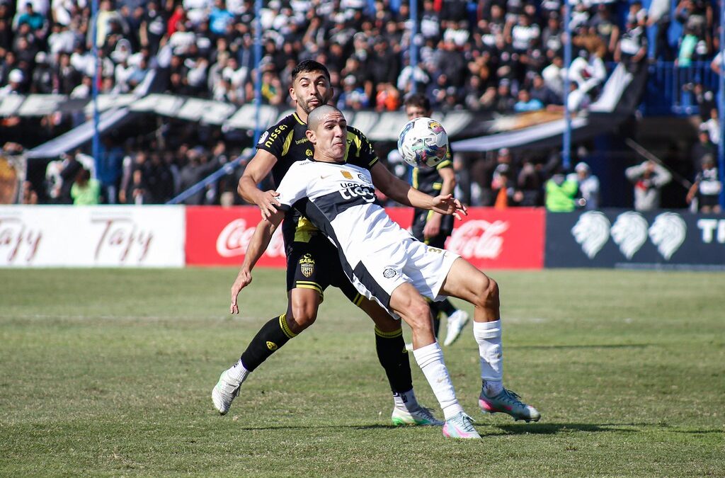 Olimpia visita a Recoleta con la misión de ganar