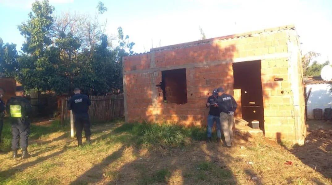 Investigan presunto feminicidio: hallan cuerpo de mujer calcinada