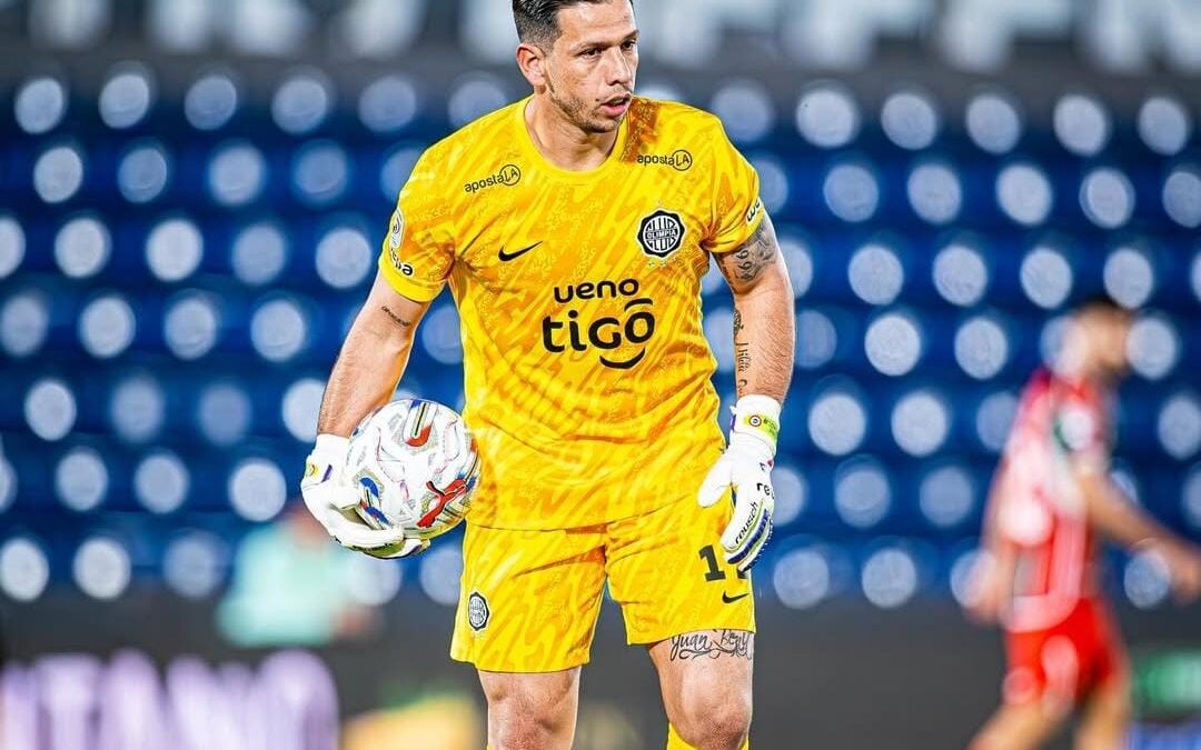 Juan Espínola será el próximo arquero de Newell’s de Argentina