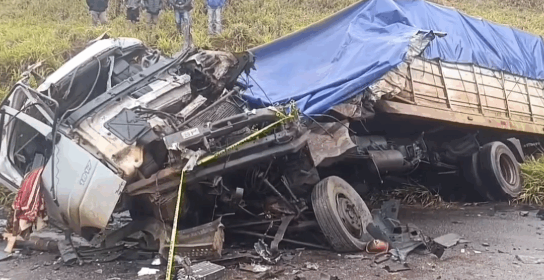 San Pedro: choque entre camiones deja un fallecido y tres heridos