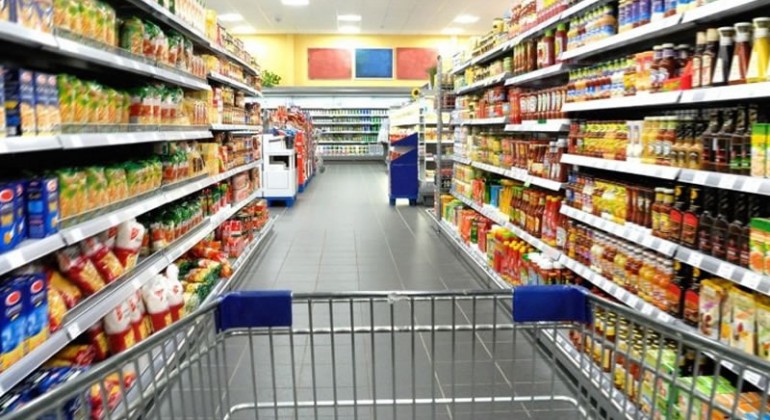 Gobierno impulsa medidas para frenar aumento de precios de la canasta básica