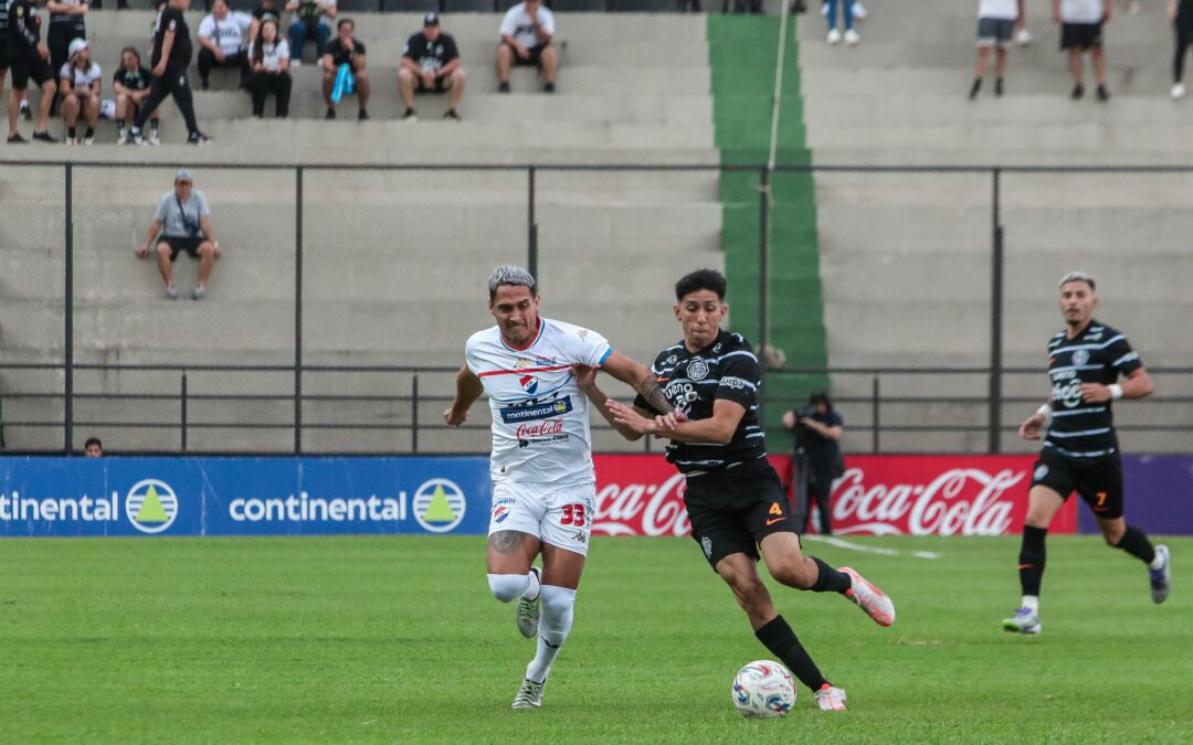 Olimpia cae por goleada ante Nacional y agudiza su crisis