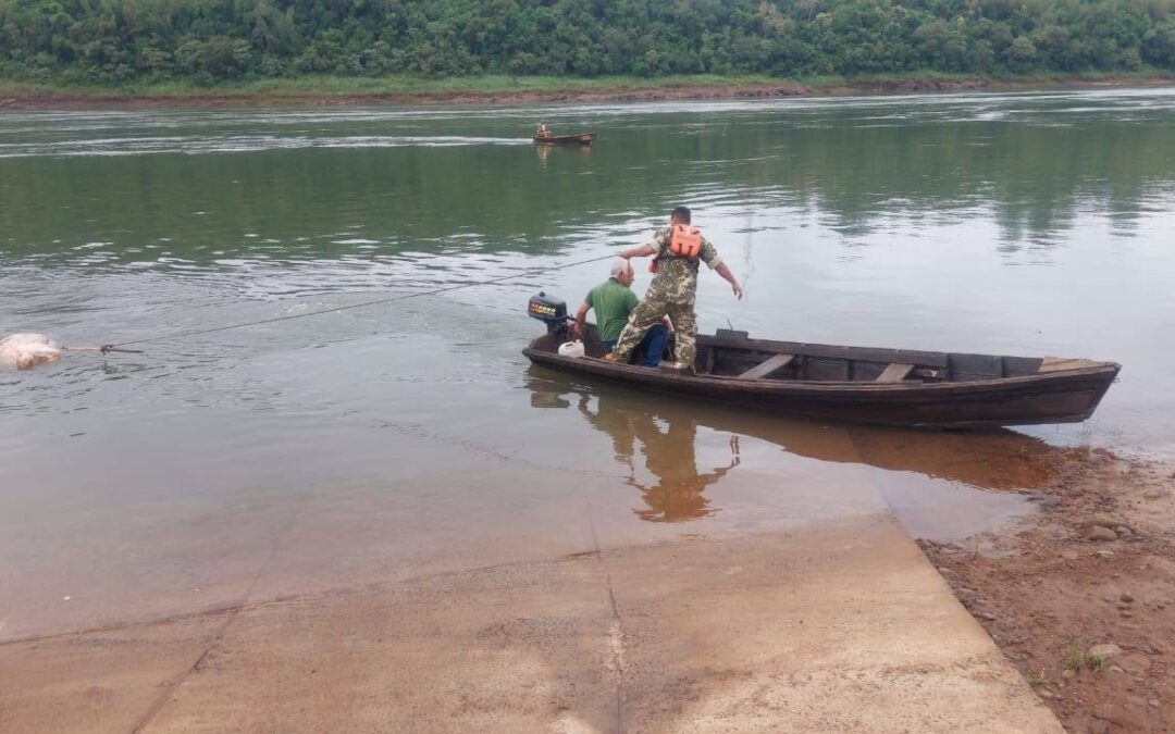 Cuerpo hallado en río Paraná pertenecería a uno de los sicarios del militar