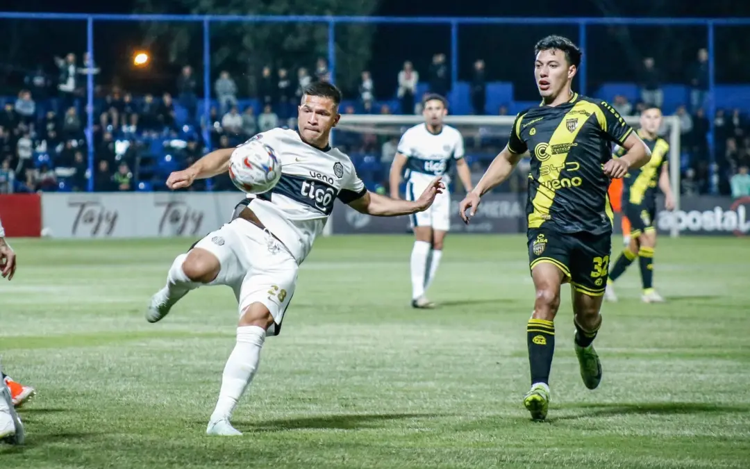 Olimpia y Recoleta abren la fecha 16 del Clausura