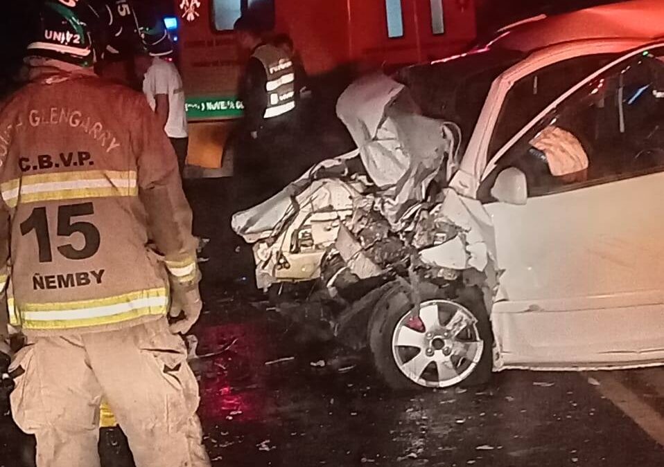 Choque entre automóvil y camioneta deja un fallecido en Ypané