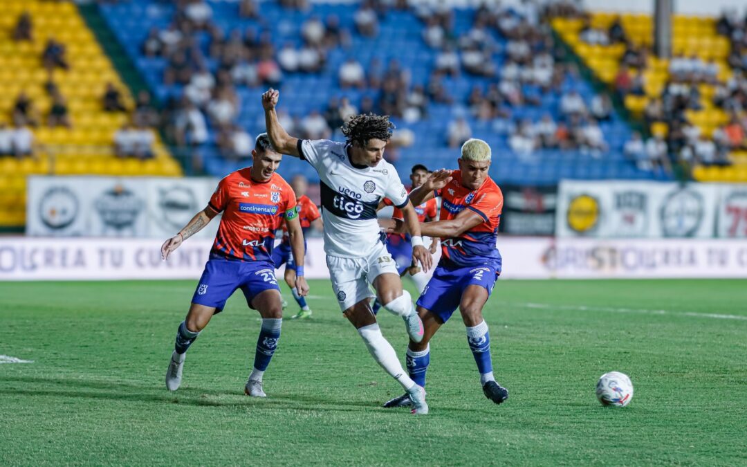 Olimpia se despidió del Clausura con un empate frente a 2 de Mayo