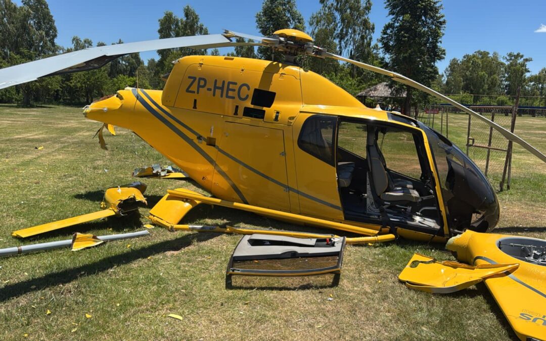 Susto en el club Sajonia: helicóptero cayó durante vuelo de instrucción 