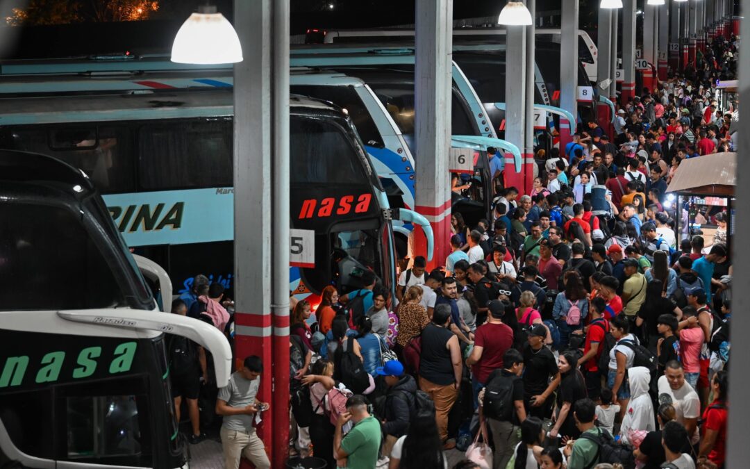 Dinatran vuelve a liberar horarios de buses por Año Nuevo