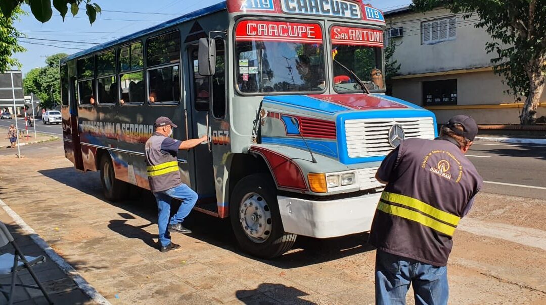 Ante alta demanda de pasajeros, Dinatran liberó horario de buses para Caacupé