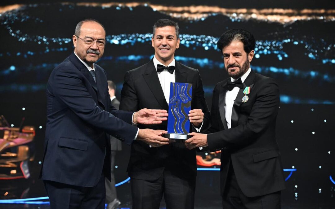 WRC Rally del Paraguay: Santiago Peña recibe el premio FIA por el mejor rally mundial