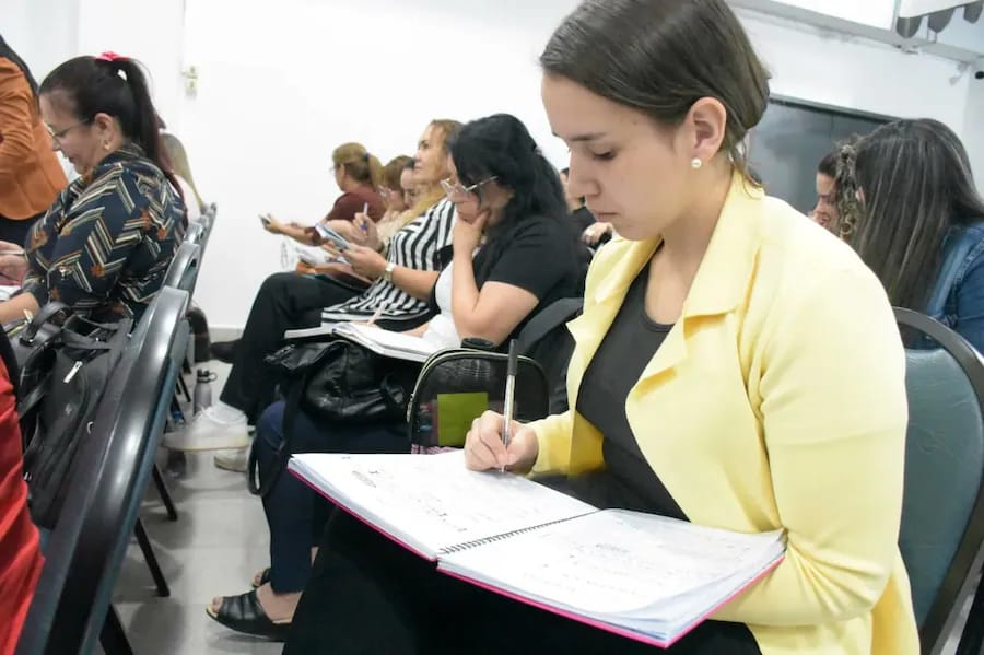 Embajada de Japón abre convocatoria de becas para docentes de educación inicial, básica y media