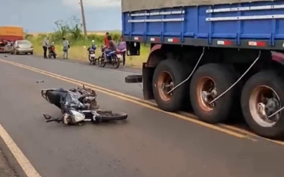 Presunto asaltante murió atropellado y otro quedó herido en Guayaibí