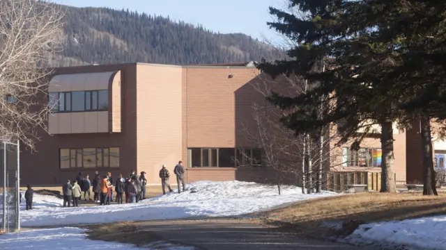 Canadá: al menos nueve muertos y 27 heridos en tiroteo en una escuela