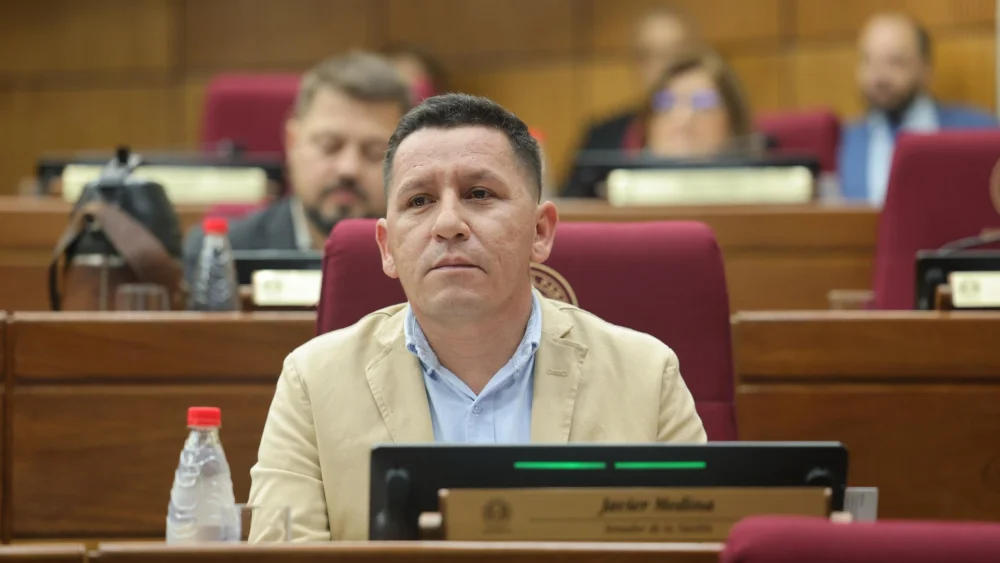 Impulsan pérdida de investidura de Chaqueñito tras escandalosos audios