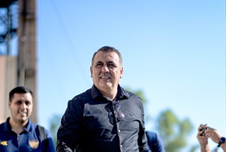 Pedro Sarabia renunció como entrenador de Sportivo Luqueño
