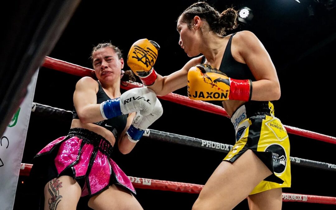 Joven boxeadora fue inducida al coma tras impactante nocaut en California