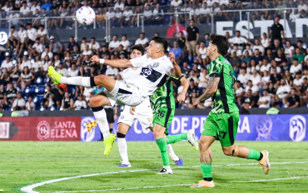 Clásico blanco y negro en La Huerta: Libertad recibe a Olimpia este sábado
