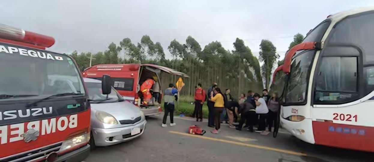 Hombre sufre traumatismo de cráneo tras salir despedido de un bus en Paraguarí
