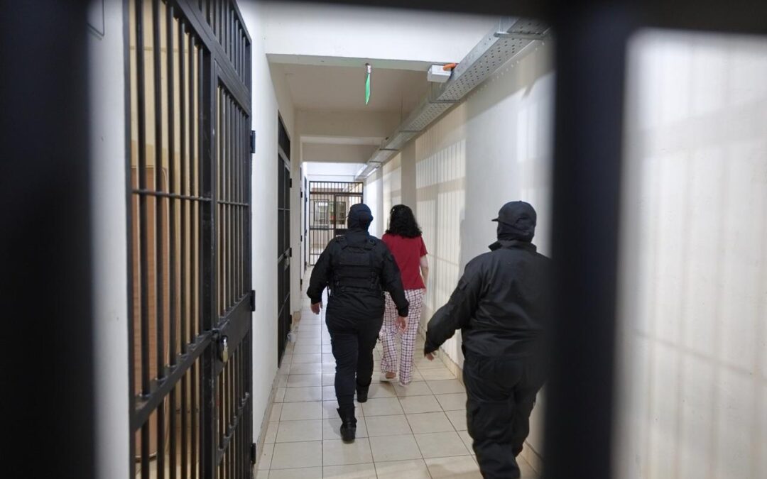 Dalia López ya se encuentra en el penal de mujeres de Emboscada