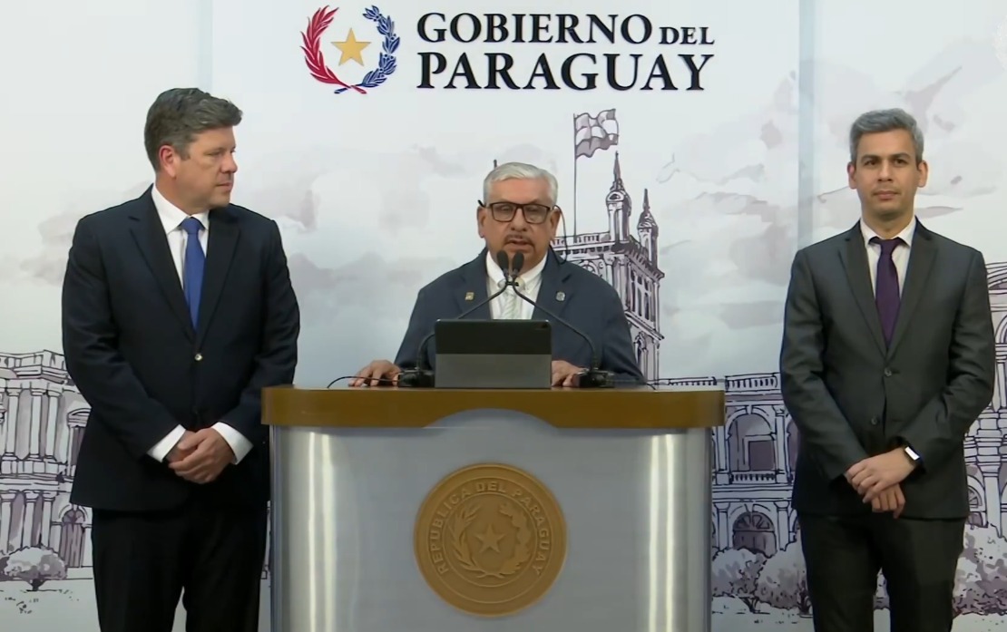 Isaías Fretes asume al frente de IPS: “Le pedí al presidente libertad de maniobra”