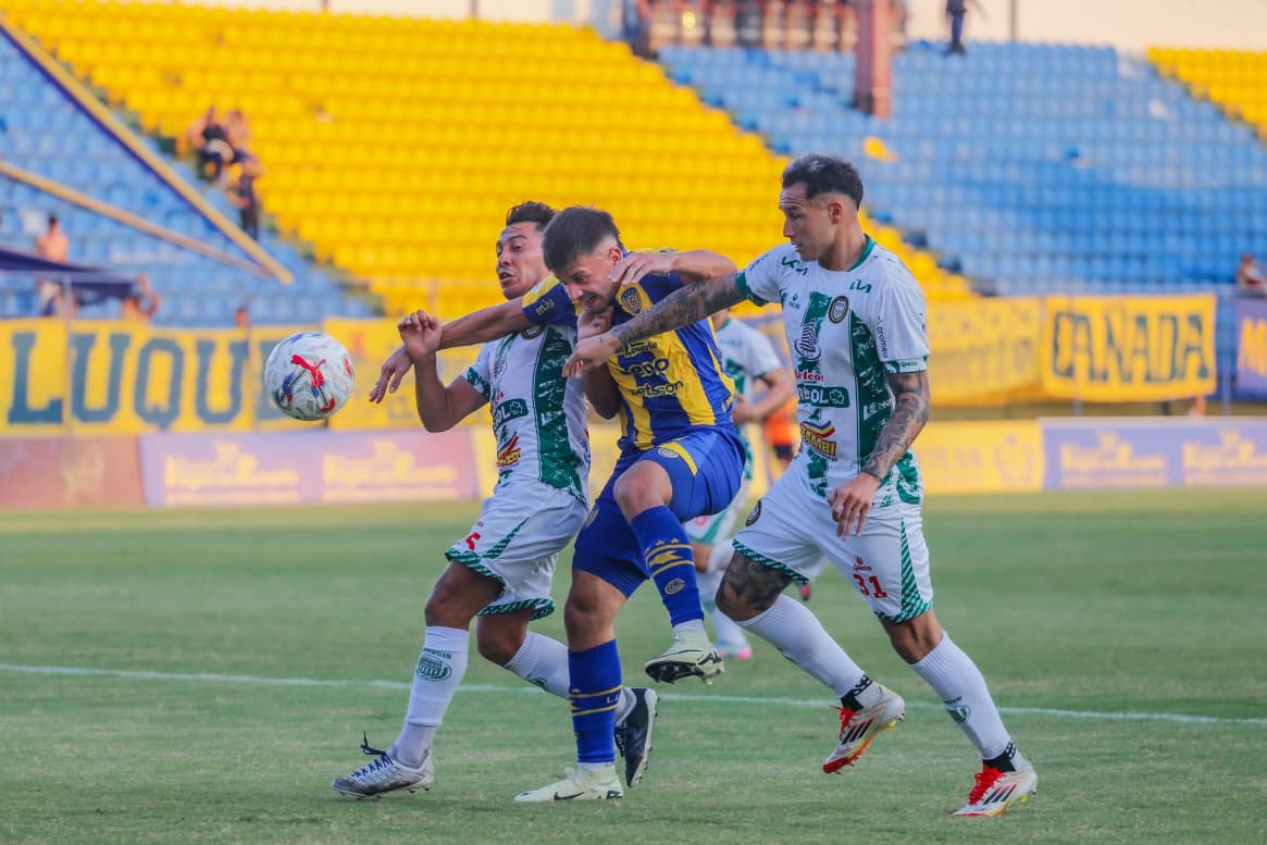 ¡Rubio Ñu vs. Luqueño, único duelo sabatino!