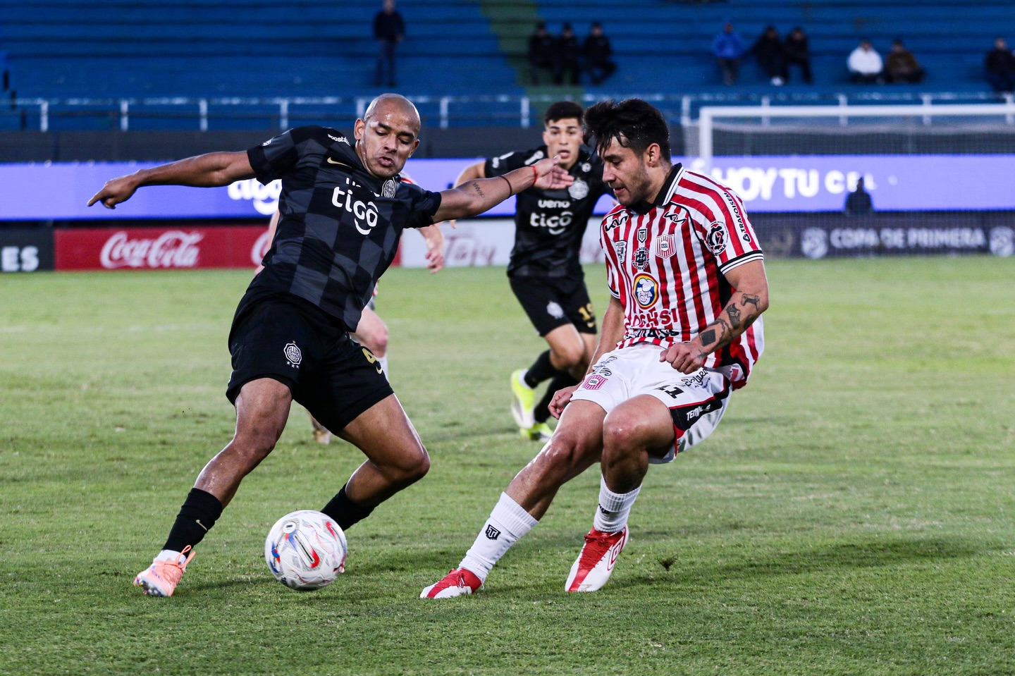 San Lorenzo sorprendió al campeón: venció 1-0 a Olimpia