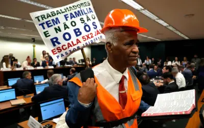 En Brasil, diputados dan media sanción a proyecto para reducir jornada laboral