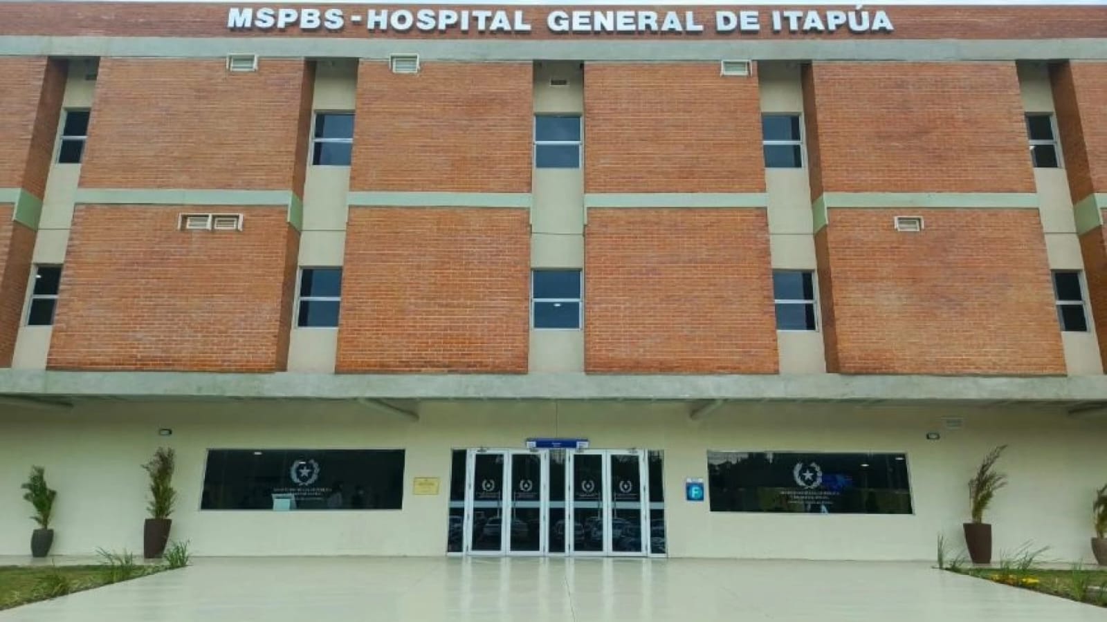 Exitosa cirugía en Itapúa: extraen cuerpo extraño de la nariz de una niña