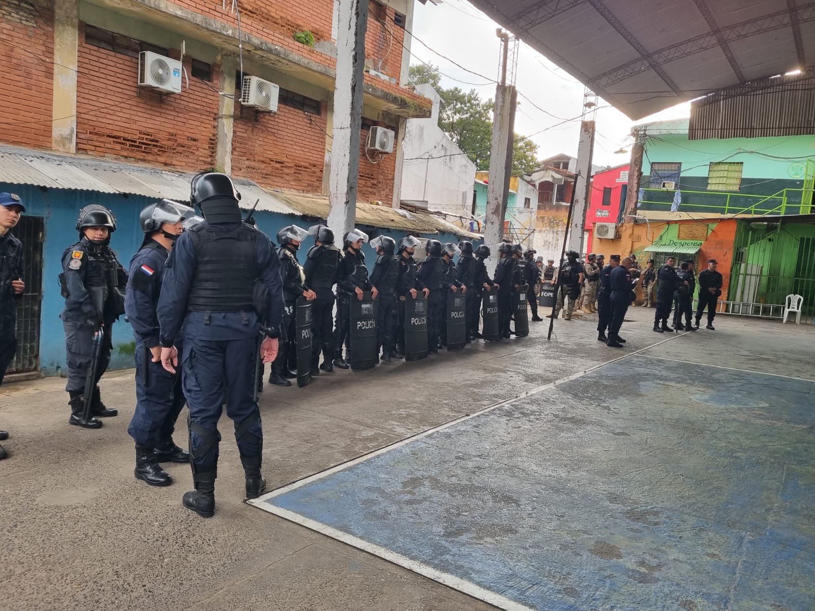 Riña en la penitenciaría de Tacumbú ya fue controlada, informan