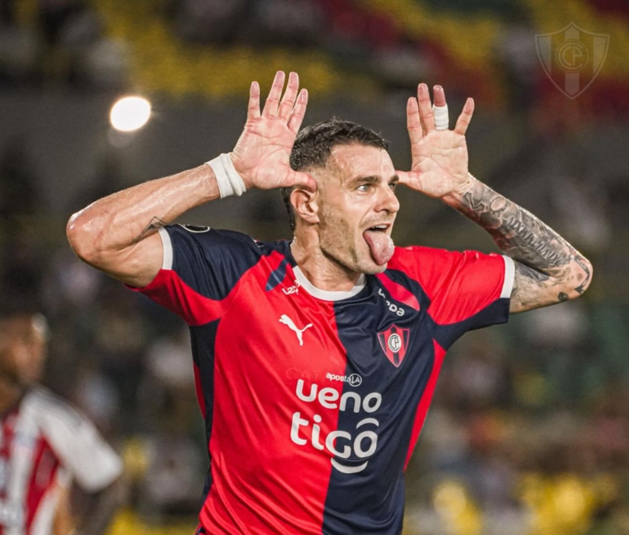 Vegetti da la victoria a Cerro en Barranquilla por Copa Libertadores