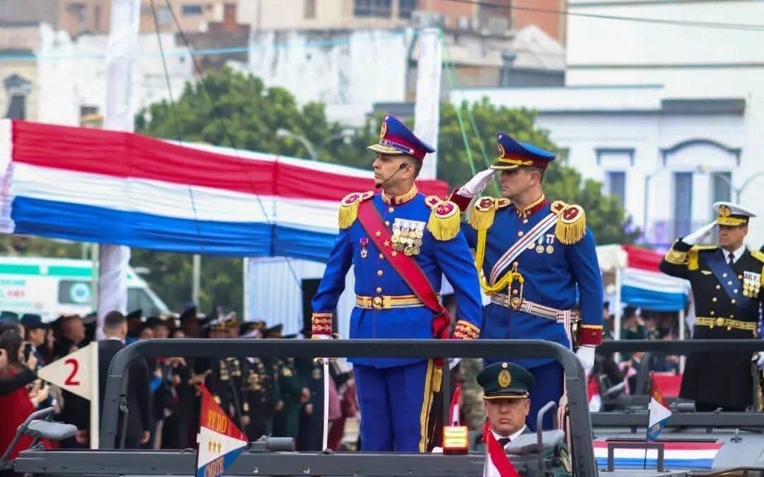 Gobierno confirma que se realizará tradicional desfile militar y policial por la independencia 